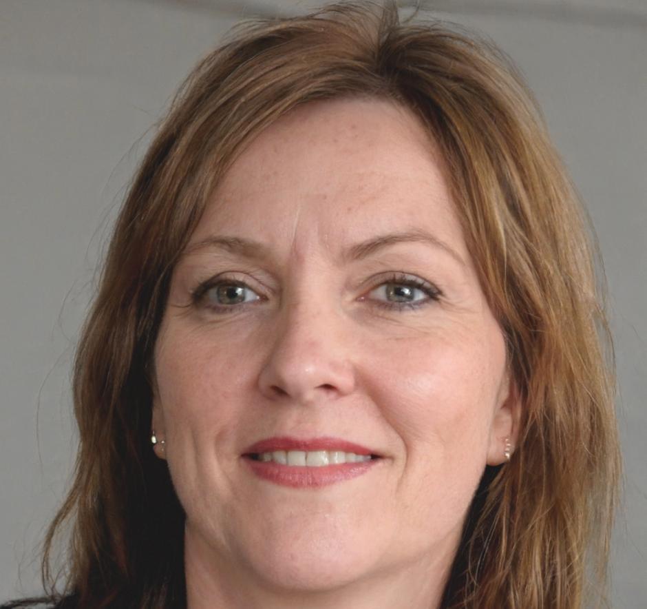 Portrait von Célestine Moreau, Expertin für Finanzplanung